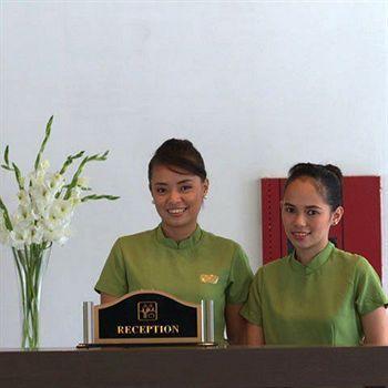 Ciriaco Hotel And Resort Calbayog Exterior photo