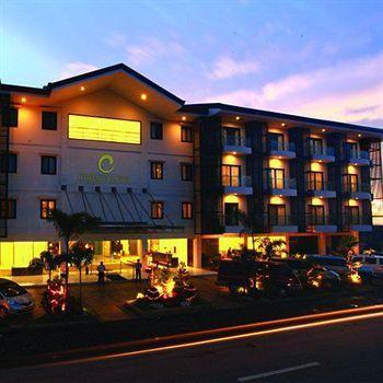 Ciriaco Hotel And Resort Calbayog Exterior photo
